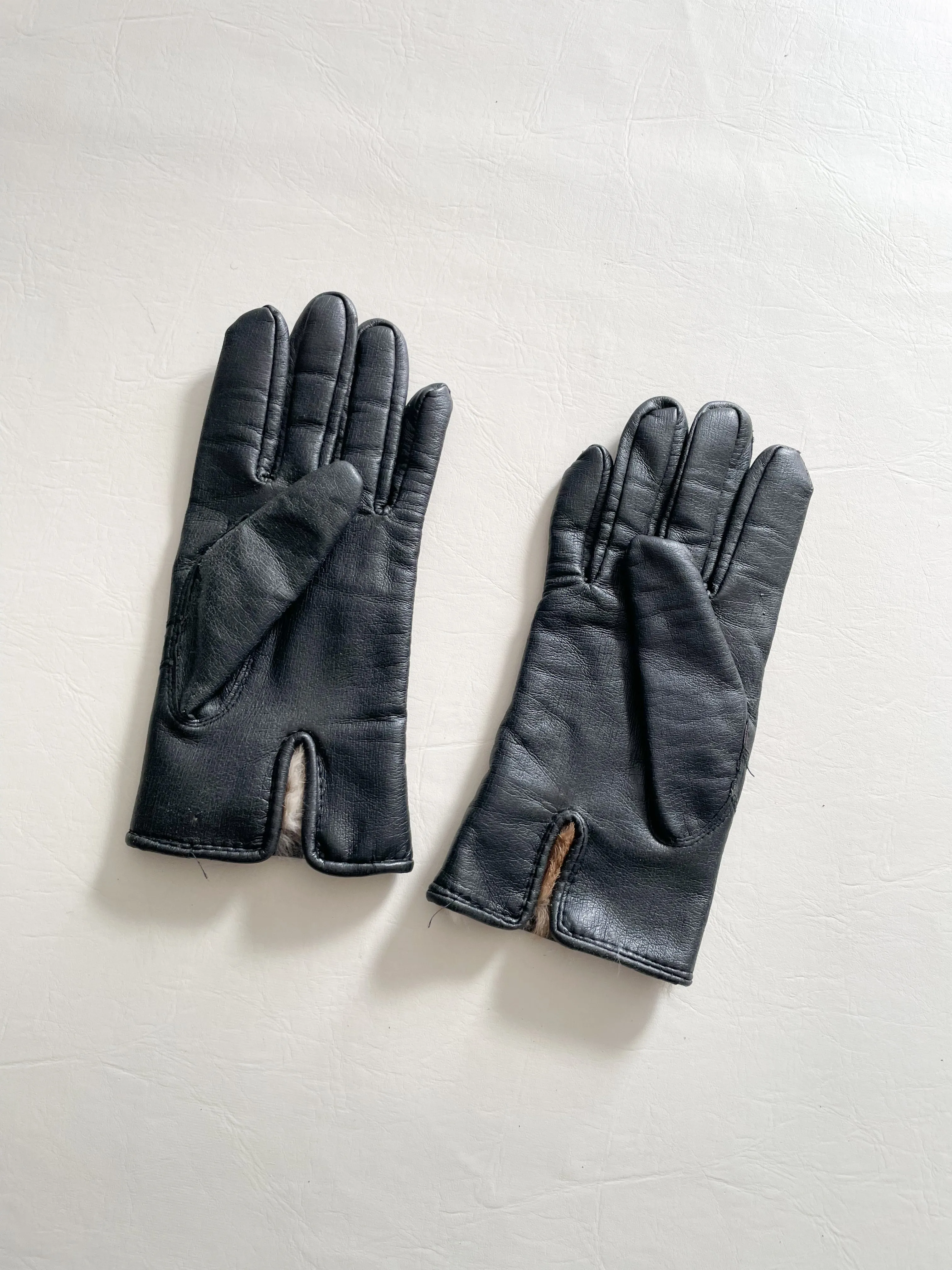 Black Genuine Leather Fur Lined Gloves With Weaving Detail