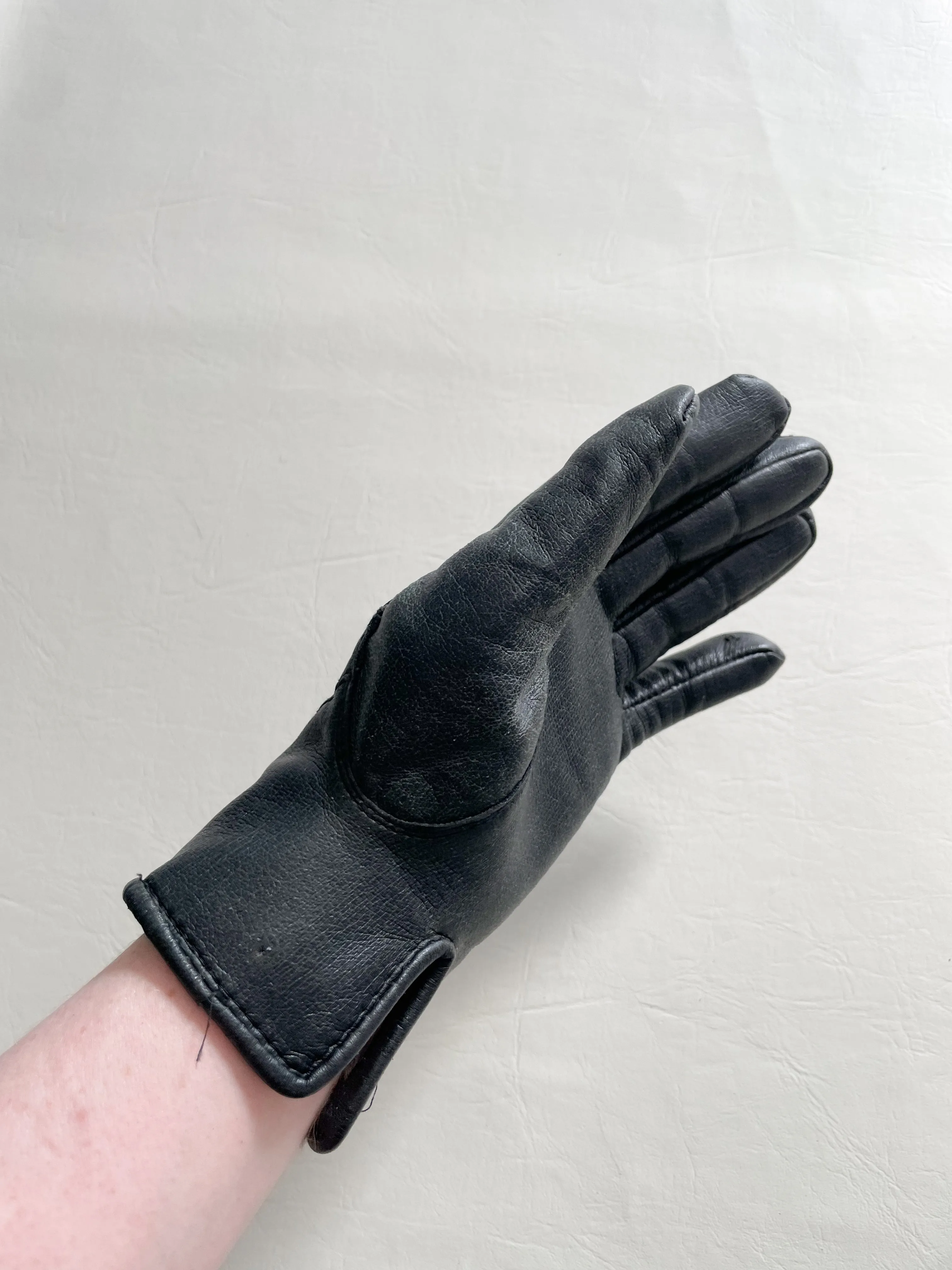 Black Genuine Leather Fur Lined Gloves With Weaving Detail