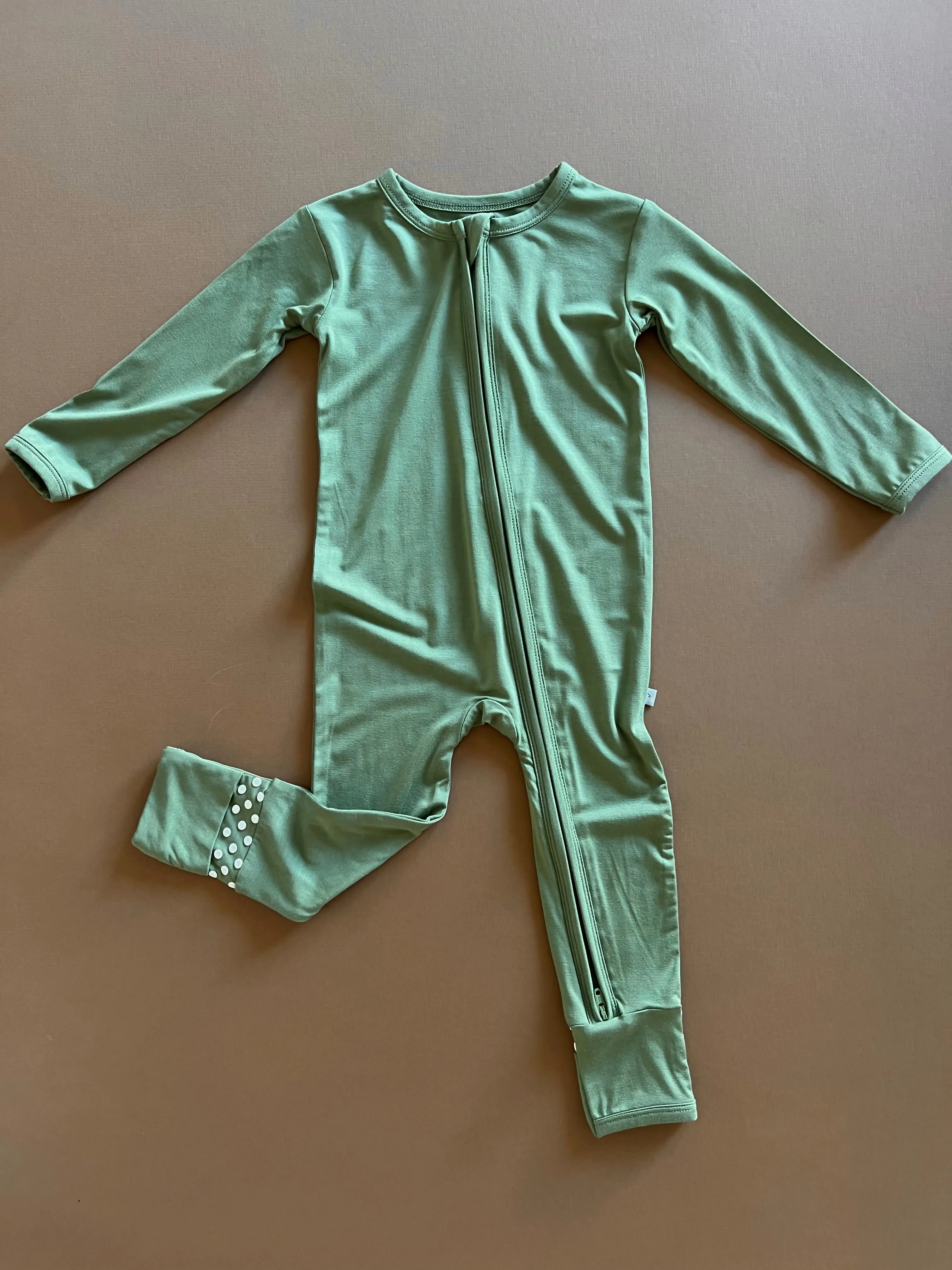 tree farm / one piece zipper